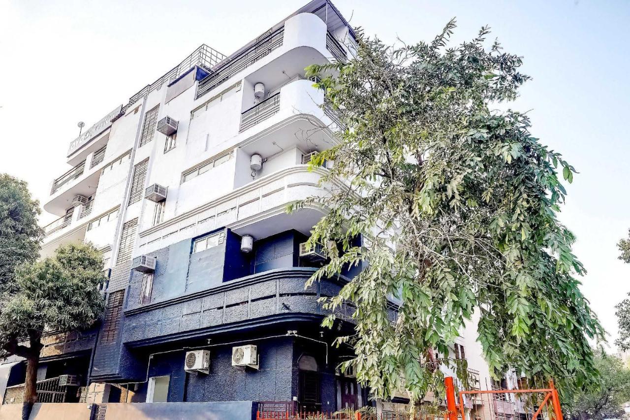 Collection O 71756 Hotel Silver Arrow Near Pacific Mall Tagore Garden Dillí Exteriér fotografie