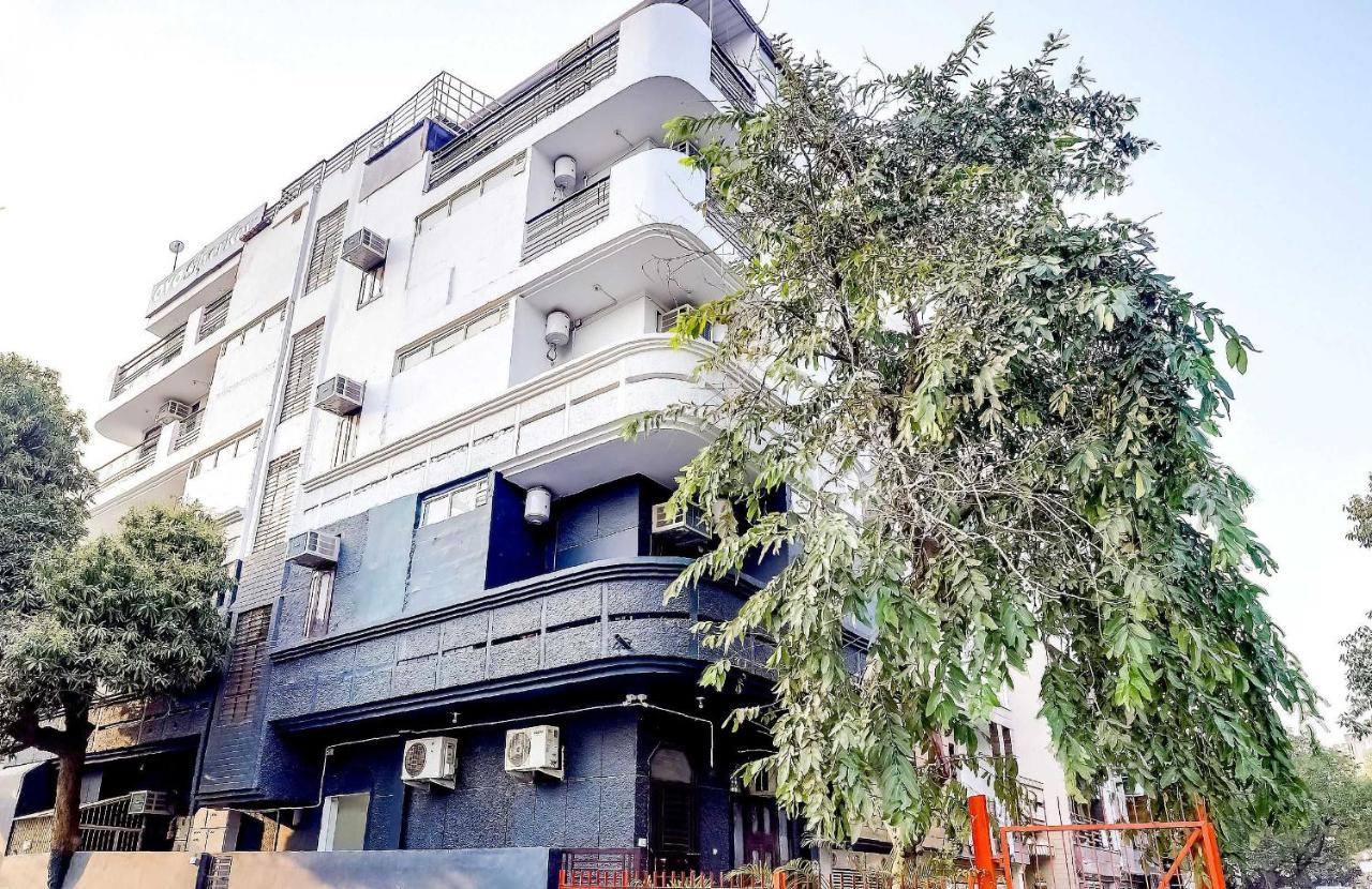 Collection O 71756 Hotel Silver Arrow Near Pacific Mall Tagore Garden Dillí Exteriér fotografie