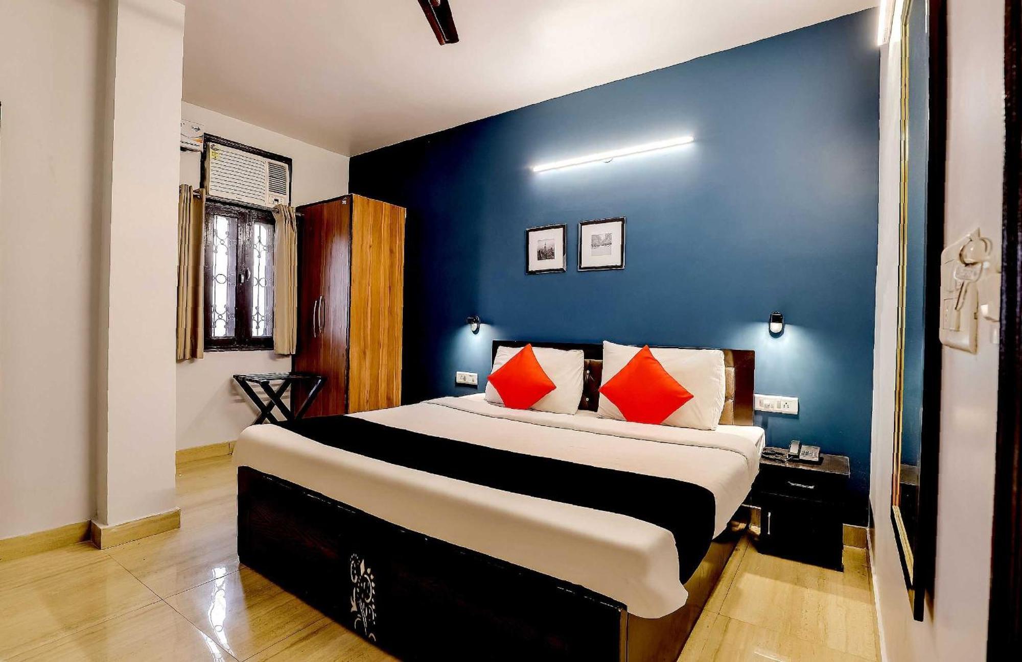 Collection O 71756 Hotel Silver Arrow Near Pacific Mall Tagore Garden Dillí Exteriér fotografie