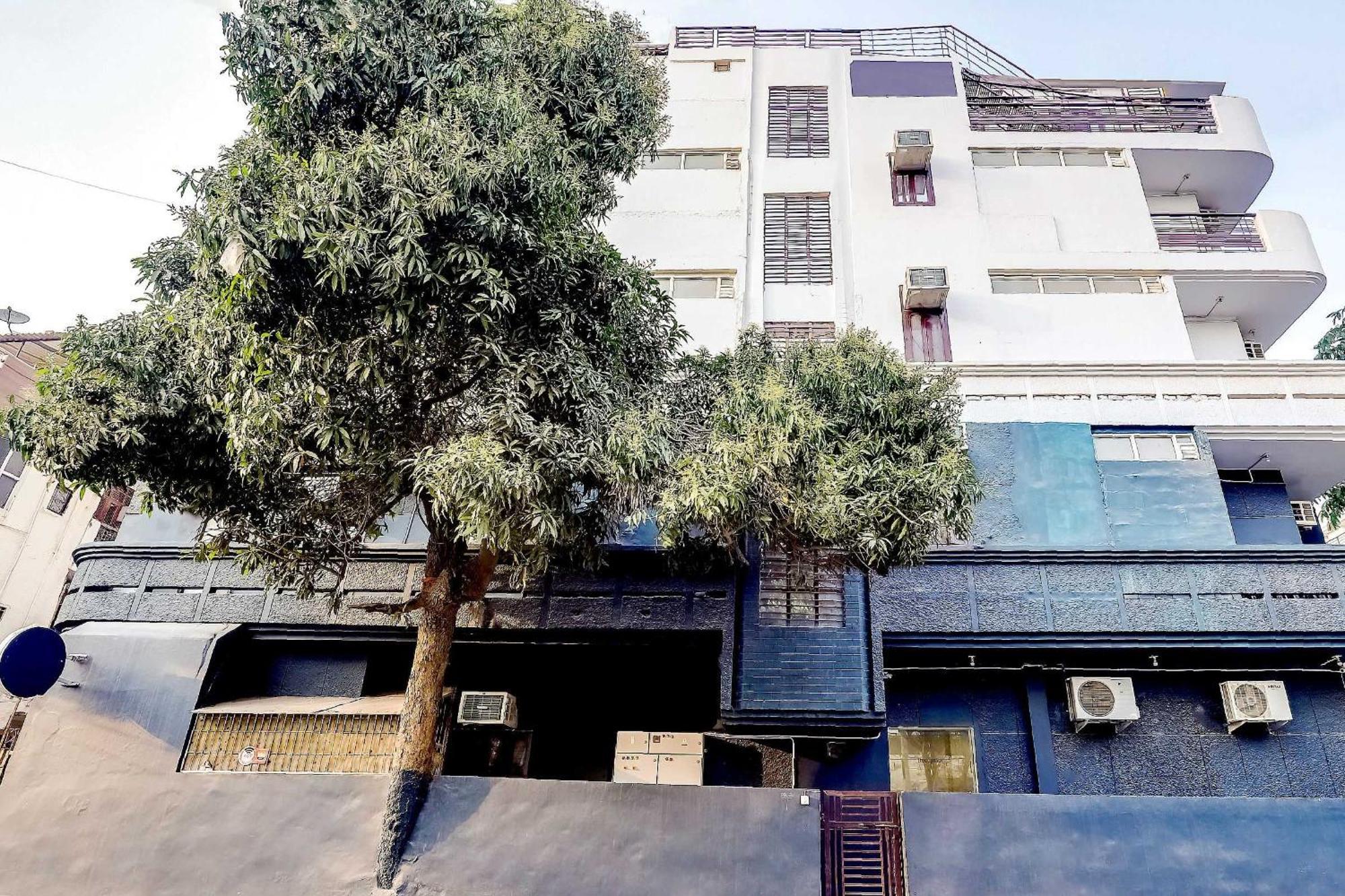 Collection O 71756 Hotel Silver Arrow Near Pacific Mall Tagore Garden Dillí Exteriér fotografie